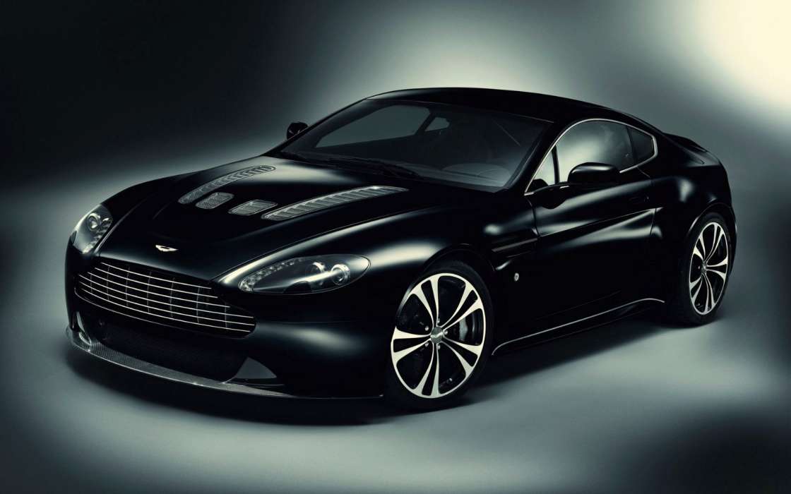 Transporte,Automóveis,Aston Martin