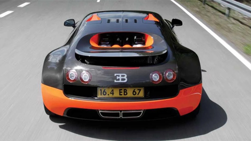 Captura de tela do Bugatti Veyron 3D em telefone celular ou tablet.